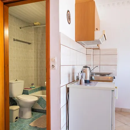 Apartament Giota's *